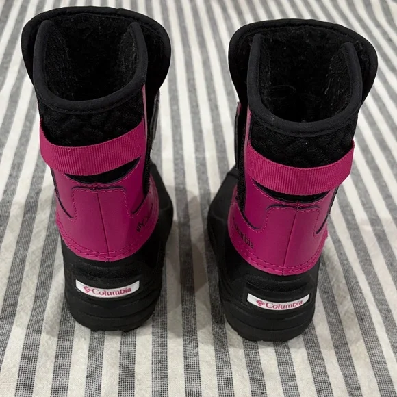 Columbia Kids' Fuchsia and Black Snow Boots - Picture 4 of 10